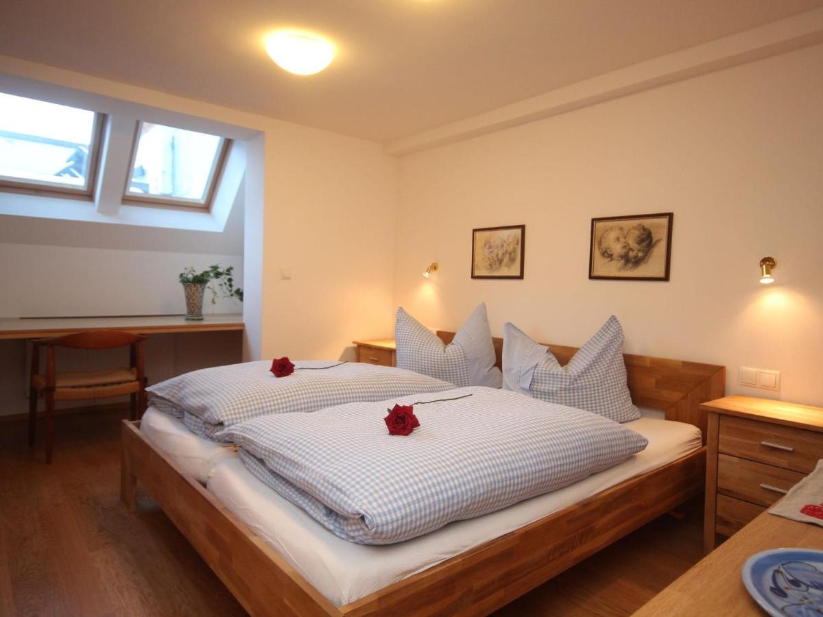 Apartment Near The Hahnenkamm Cable Car Kitzbühel Eksteriør bilde
